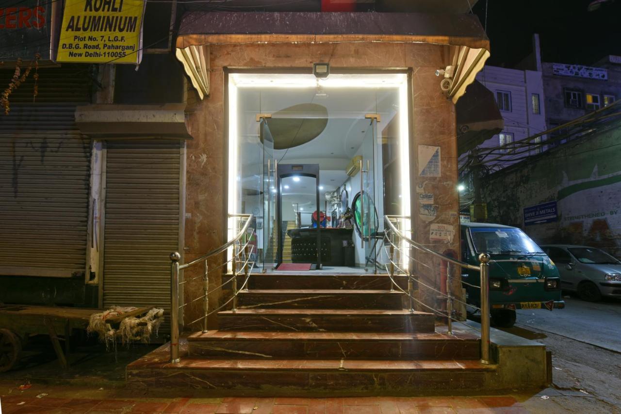Hotel Revels By A1Rooms New Delhi Bagian luar foto